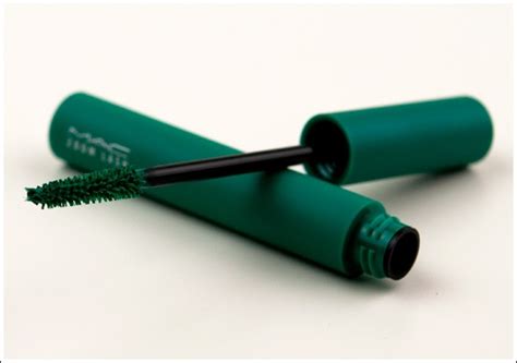 green mascara sephora